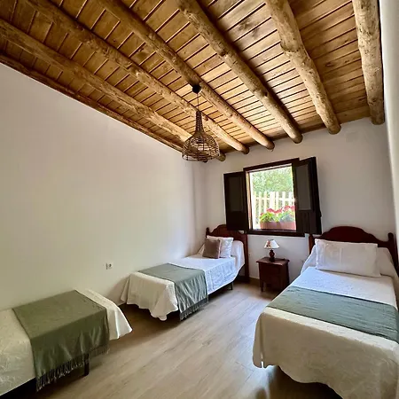 Сasa de vacaciones La Portilla Aroche
